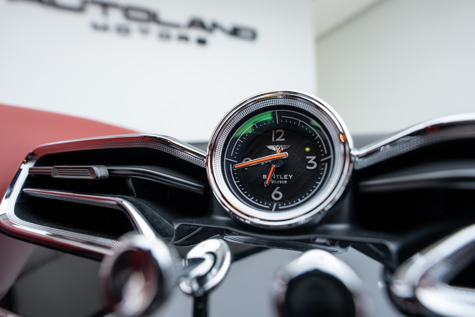 2023 BENTLEY BENTAYGA AZURE | GCC | MAIN DEALER WARRANTY SERVICE